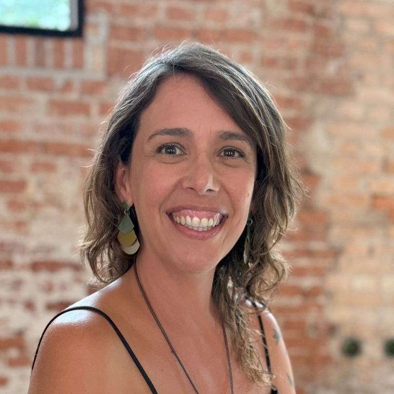 beatriz_diretora (Médio)